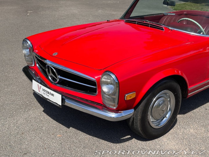 Mercedes-Benz SL 230SL Pagoda 1966