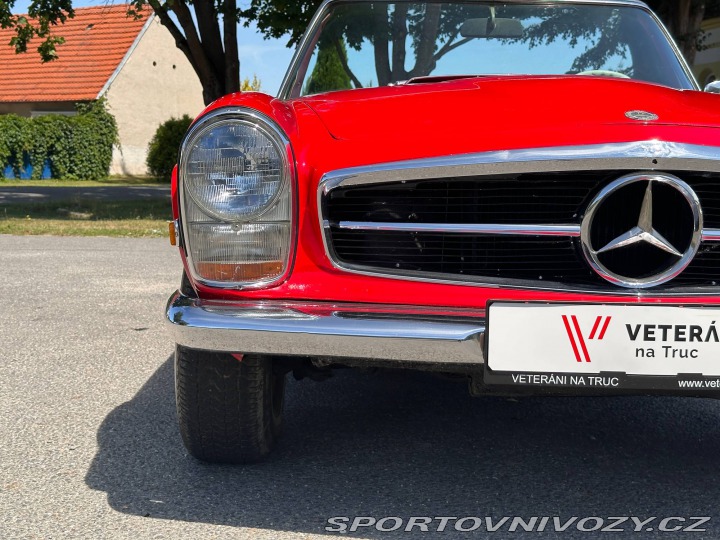 Mercedes-Benz SL 230SL Pagoda 1966