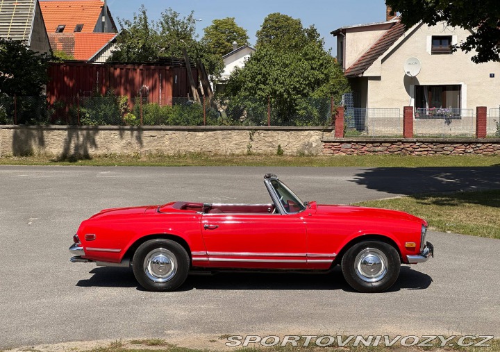 Mercedes-Benz SL 230SL Pagoda 1966