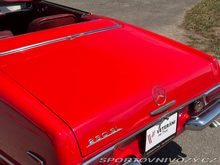 Mercedes-Benz SL 230SL Pagoda 1966