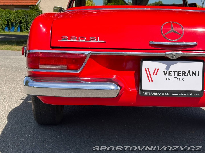 Mercedes-Benz SL 230SL Pagoda 1966