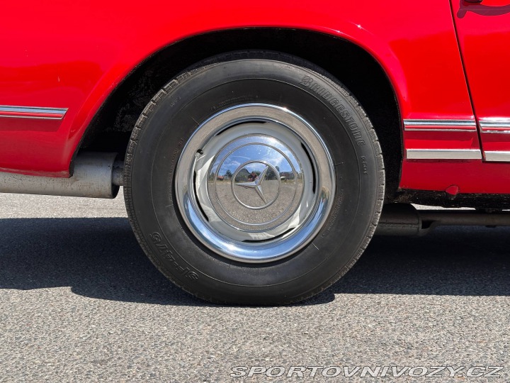 Mercedes-Benz SL 230SL Pagoda 1966