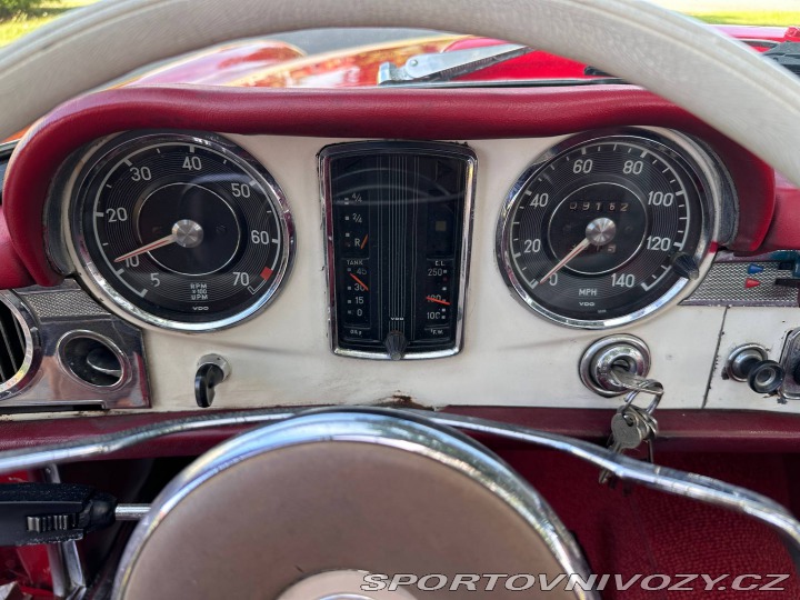 Mercedes-Benz SL 230SL Pagoda 1966