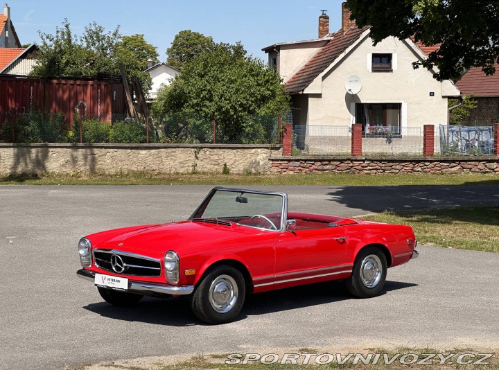 Mercedes-Benz SL 230SL Pagoda 1966