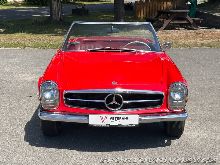 Mercedes-Benz SL 230SL Pagoda 1966