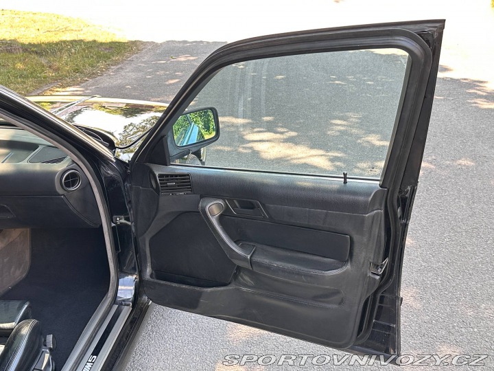 BMW M5 E34 1989