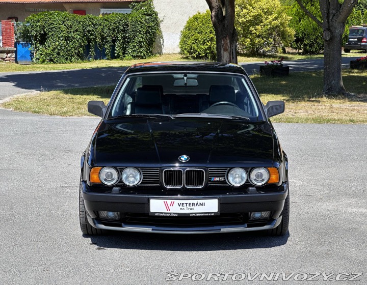 BMW M5 E34 1989