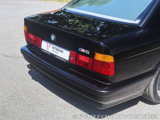 BMW M5 E34 1989