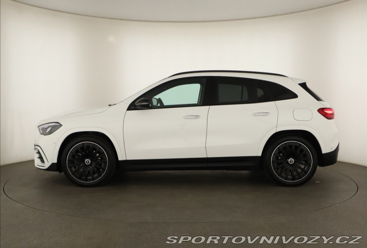 Mercedes-Benz Ostatní modely GLA AMG line GLA 220 4MATIC 2026