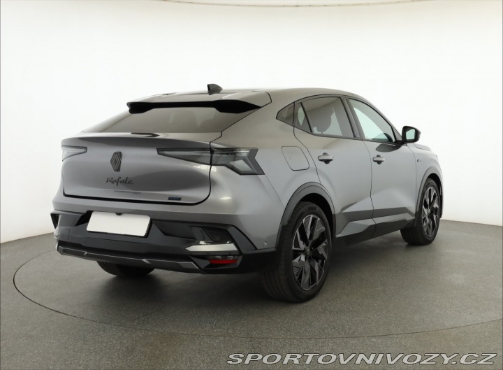 Renault Alpine esprit Alpine E-Tech Hybr 2026