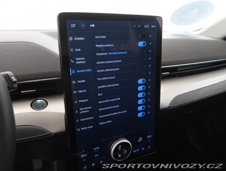Ford Mustang Mach-E Standard Range RW 2021
