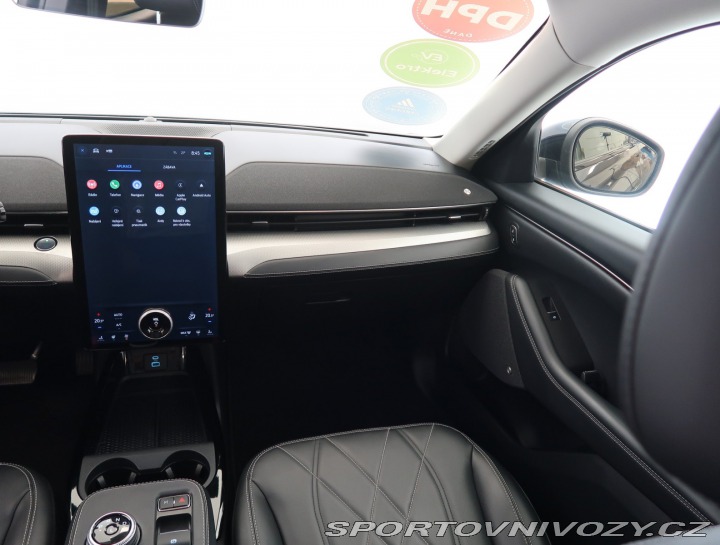 Ford Mustang Mach-E Standard Range RW 2021