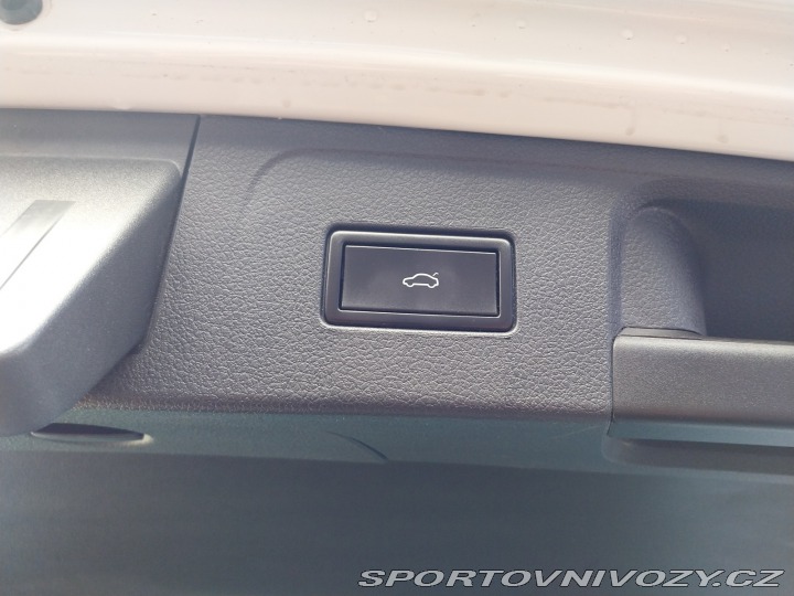 Volkswagen Ostatní modely Passat R-Line 2.0 BiTDI 2016
