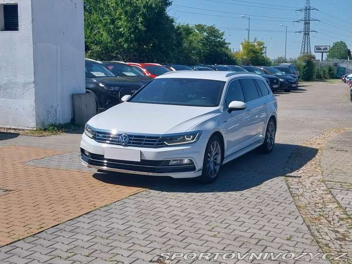 Volkswagen Ostatní modely Passat R-Line 2.0 BiTDI 2016