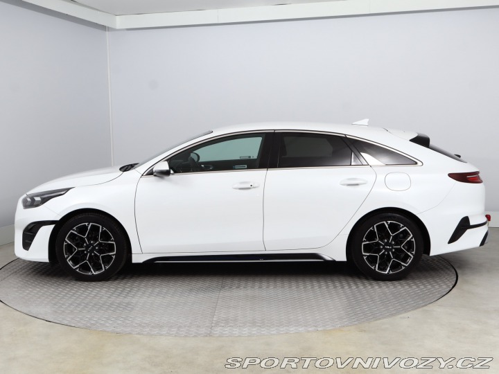 Kia ProCeed GT-Line 1.5 T-GDI 2021