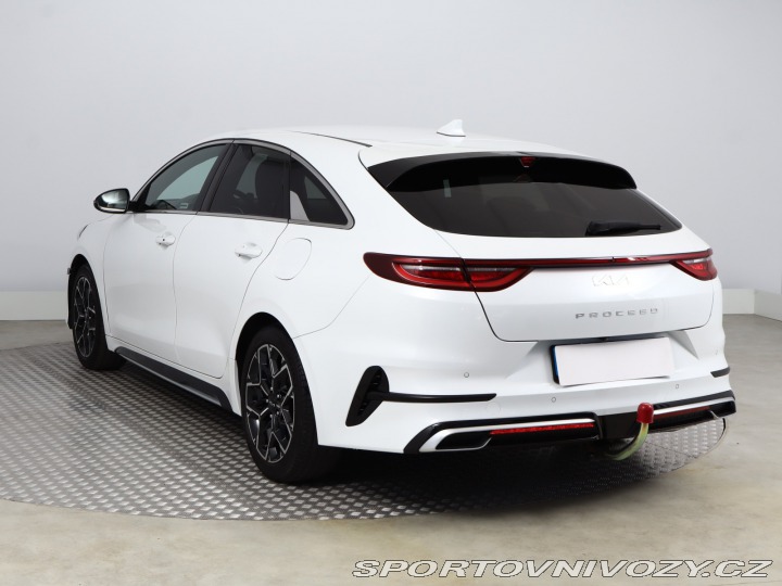 Kia ProCeed GT-Line 1.5 T-GDI 2021