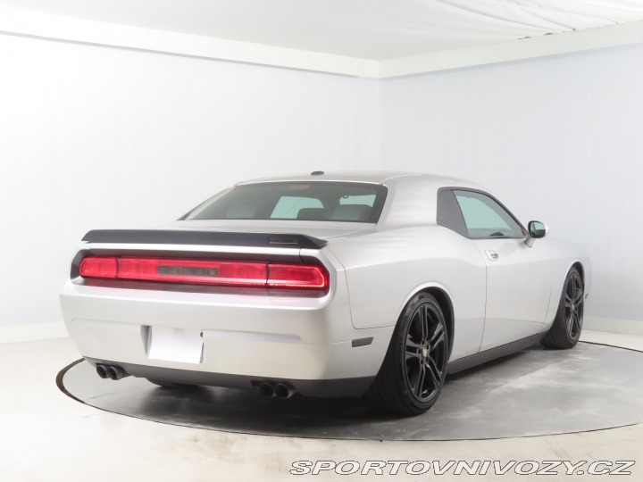 Dodge Challenger 3.5 V6 2009