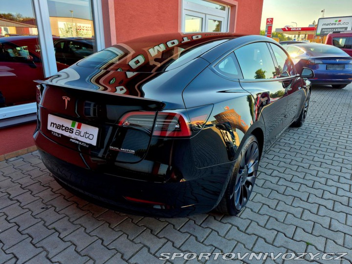 Tesla Model 3 PERFORMANCE DUAL MOTOR 37 2022