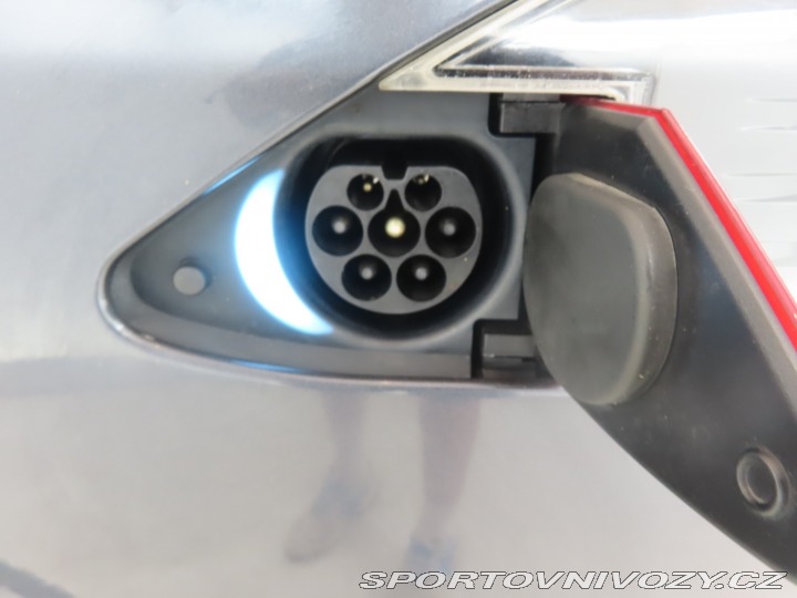 Tesla Model S P100D 2017