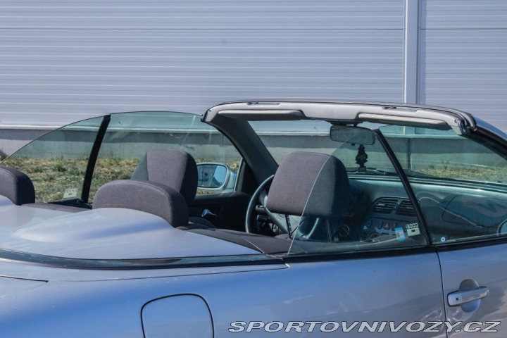 Mercedes-Benz CLK Kabriolet 200 100kW MT5 1998