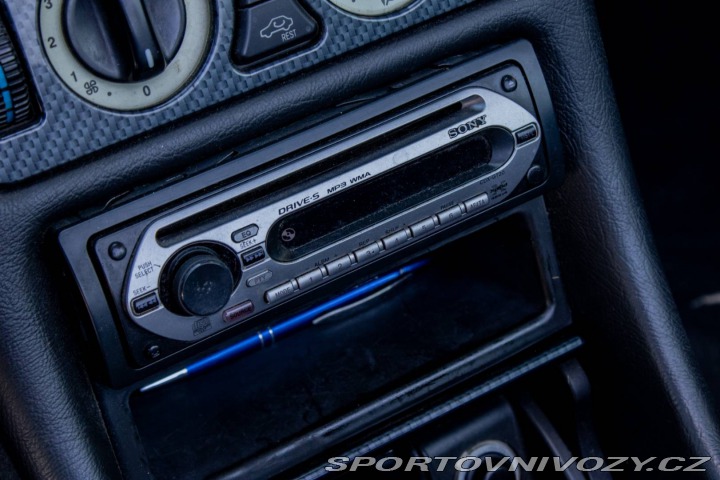 Mercedes-Benz CLK Kabriolet 200 100kW MT5 1998