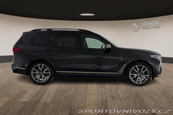 BMW X7 M50i 2021