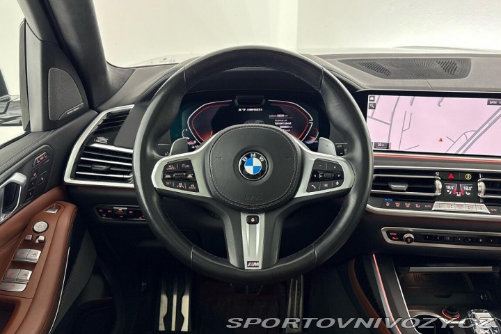 BMW X7 M50i 2021