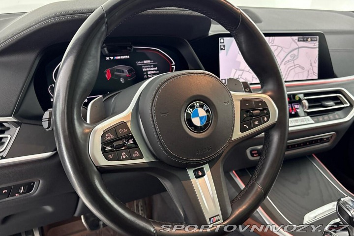 BMW X7 M50i 2021