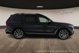 BMW X7 M50i 2021