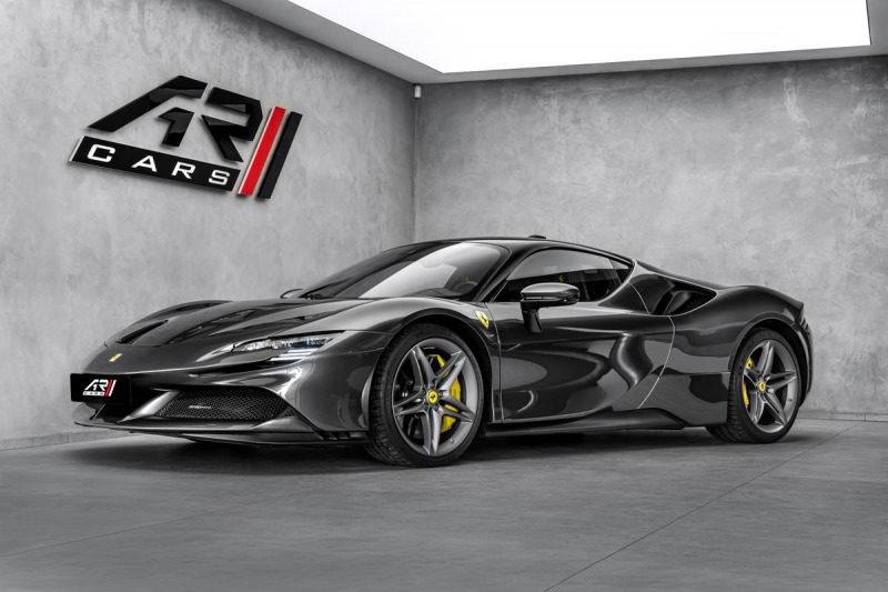 Ferrari SF90