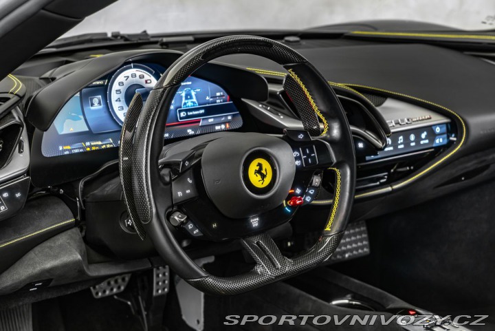 Ferrari SF90 2021