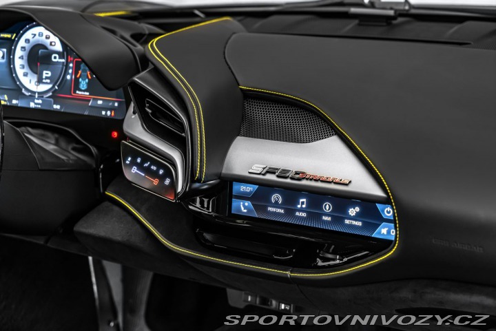 Ferrari SF90 2021