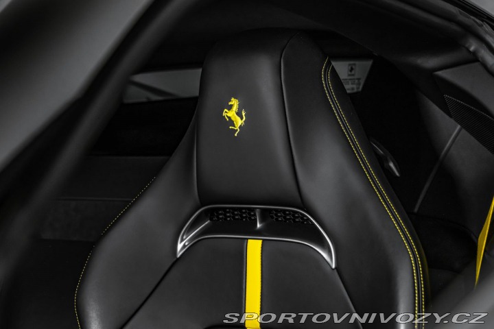 Ferrari SF90 2021