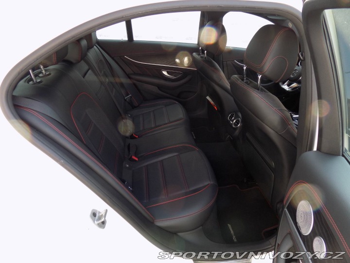 Mercedes-Benz E 53AMG/4-Matic/1.Maj.ČR/Le 2019