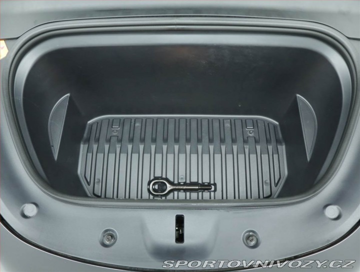 Tesla Model Y Long Range AWD 79kWh, SoH 2023