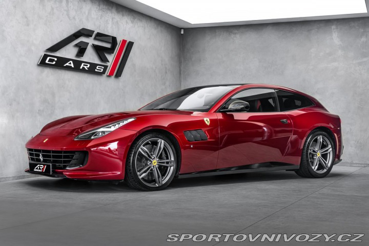 Ferrari GTC4Lusso 2018