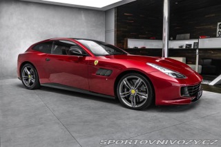 Ferrari GTC4Lusso 2018