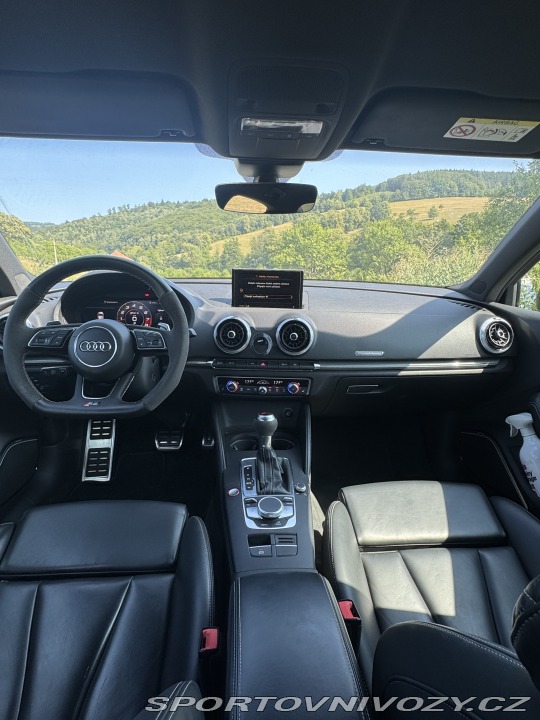 Audi RS3  2017