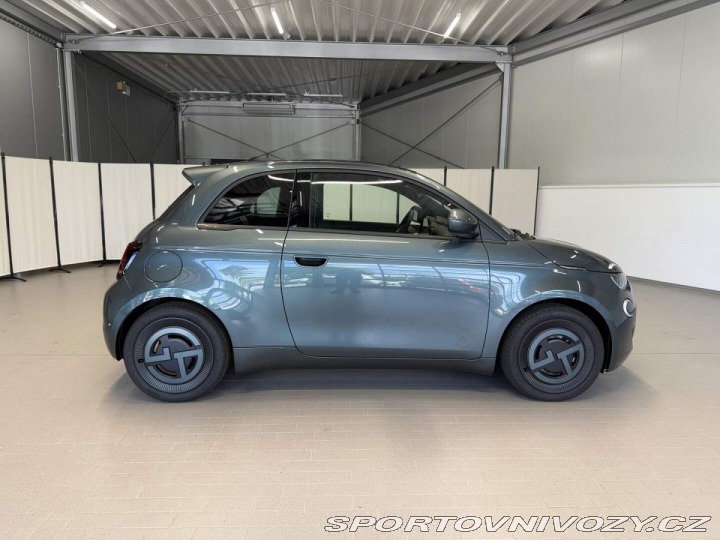 Fiat 500 500e Giorgio Armani Hatch 2025