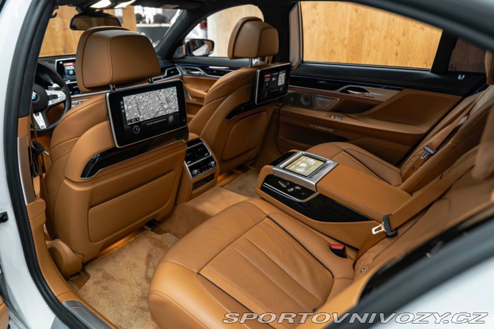 BMW 7 Li xDrive 2017