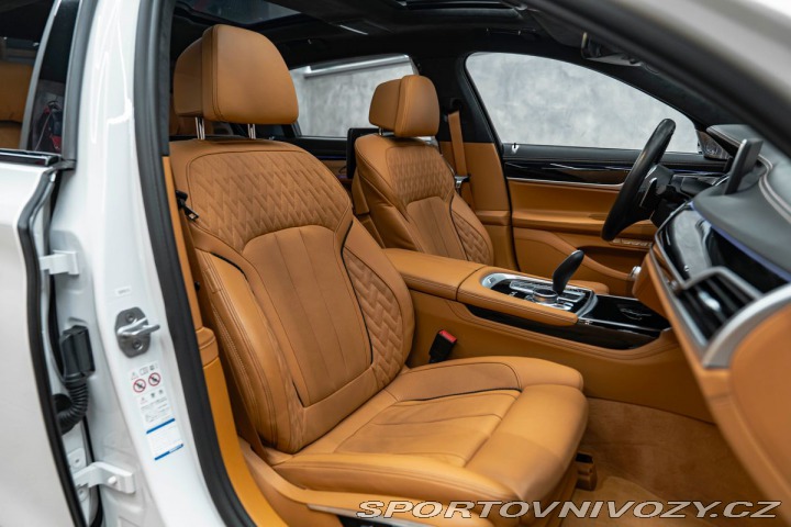 BMW 7 Li xDrive 2017