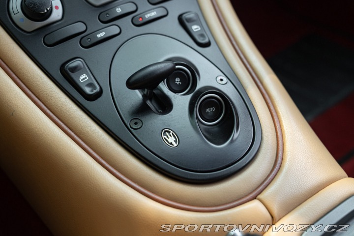 Maserati Ostatní modely Coupé 4.2 V8 32V CAMBIOCORSA 2002