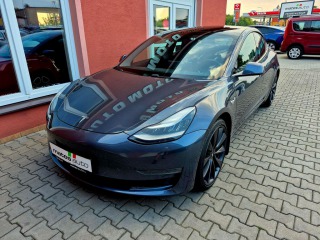 Tesla Model 3 Performance Dual Motor 37