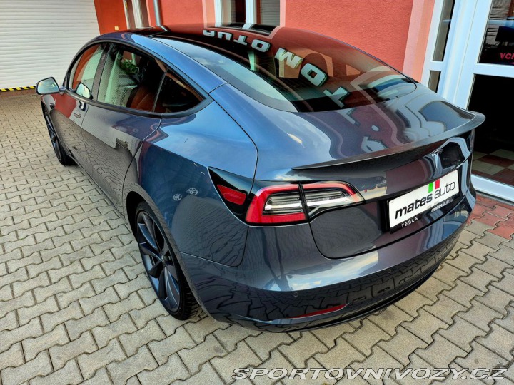 Tesla Model 3 Performance Dual Motor 37 2020