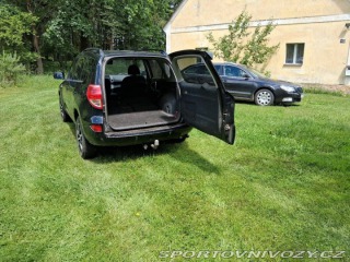 Toyota Ostatní modely RAV4 2,2 r. v. 2008, spolehl 2008