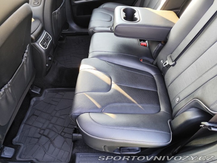 Hyundai Ostatní modely Santa Fe 2,2   CRDI 4x4 SMART,148k 1800