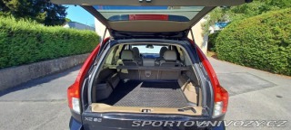 Volvo Ostatní modely XC90 2,4 7 míst 4x4 D5 147kW 2012