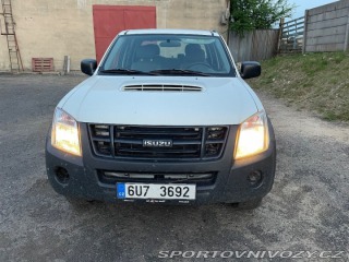 Ostatní značky Ostatní modely Isuzu D-Max 2,5   D-MAX TD r.v.2011 2011