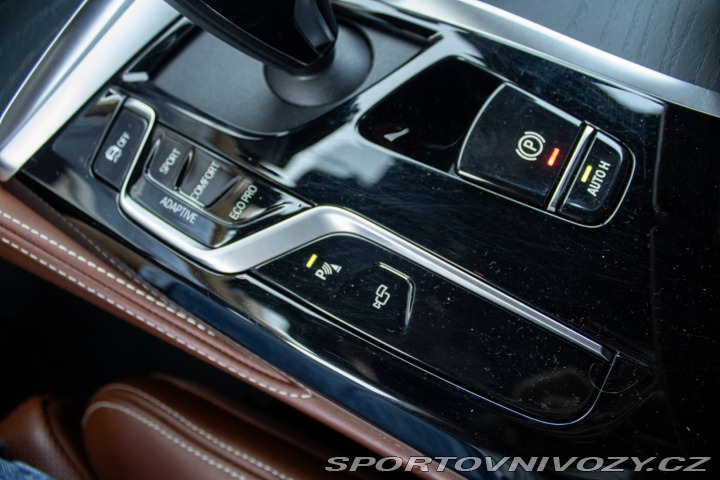 BMW 5 530d xDrive M Sport mHEV 2021