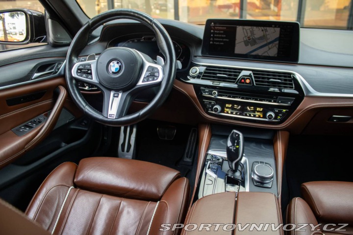 BMW 5 530d xDrive M Sport mHEV 2021